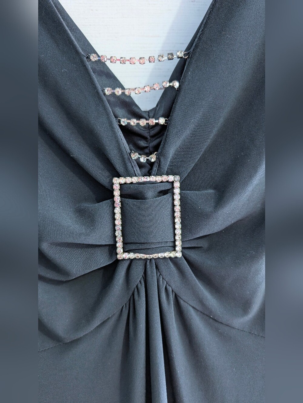 Joseph Ribkoff Black V-Neck Dress with Bling Buckle Detail Size 4 - Picture 3 of 4